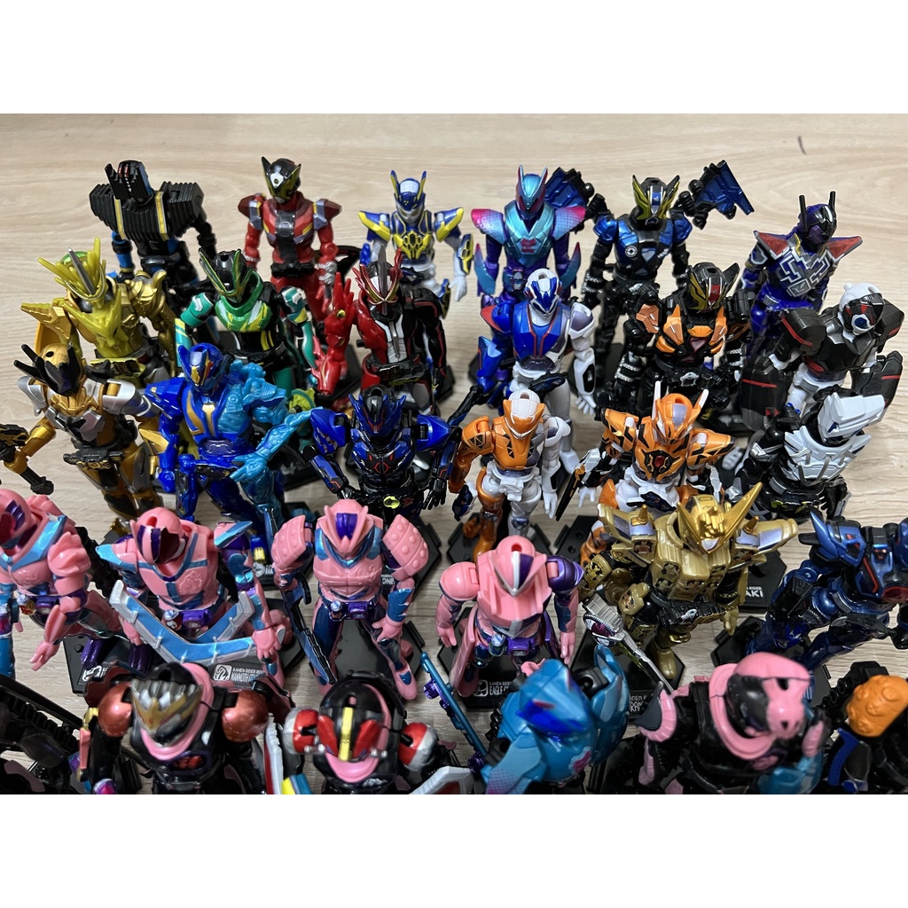 Mô hình SODO Revice Saber Zero One Zi-O Decade Build Killbus Chính Hãng Bandai Kamen Rider 01 Zio Ohma Vice Revi đã lắp