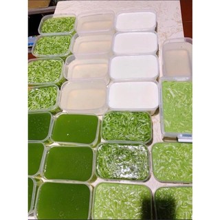 Chè dừa non lá dứa