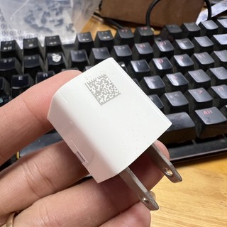 Bộ củ ,cáp sạc cho ip 5/5s/ip 6/6s /6plus/ip7/ip 7/7plus/ip8/8 plus/ipx/xs plus.điện áp chuẩn 5v-1a sạc ổn định
