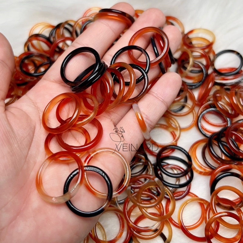 Nhẫn Mã Não Cam Đỏ và Đen