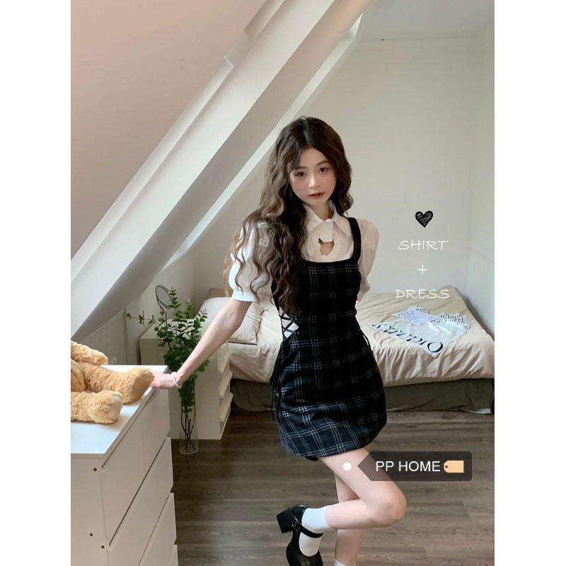 (S10) Set sơ mi croptop & váy kẻ khoét eo