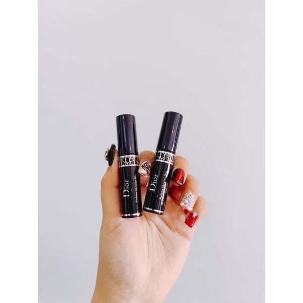 1 mascara Dior chuốt mi Dior làm dày mi dưỡng dài mi cho đôi mi cong vút tự nhiên 4ml