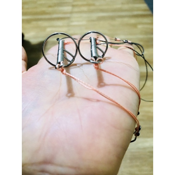 3Bộ Lancer độ buộc sẵn lưỡi.