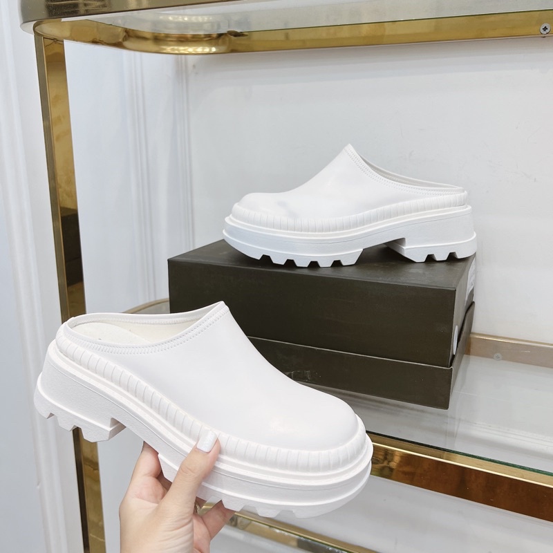 Sục nữ màu trắng đế cao mũi tròn da mềm Nguyên hộp hãng cao cấp