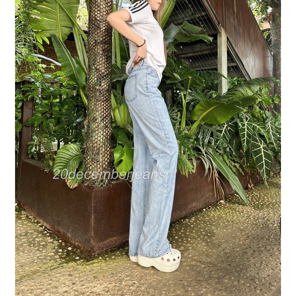 Quần Ống suông xẻ lai trong 20decemberjeans mã 1474