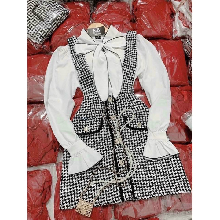 [3.3 Sales Freeship]Set yếm tiểu thư phong cách Hàn Quốc, set yếm váy 2 dây kẻ sọc chất bố dạ phối áo sơ mi trắng bèo dx