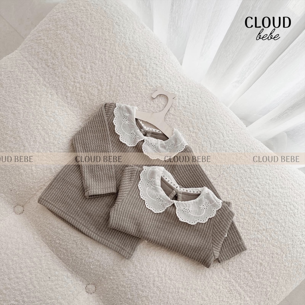 Áo len cổ ren style Hàn Quốc dày dặn ấm áp, cực dễ phối đồ dành cho bé