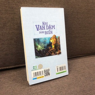 Sách - Hai Vạn Dặm Dưới Đáy Biển
