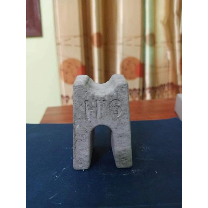 Khuôn đúc con kê bê tông H6