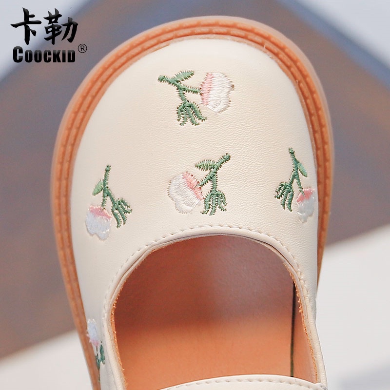 Giày Búp Bê Thêu Hoa Tone Hàn Quốc Cho Bé Gái