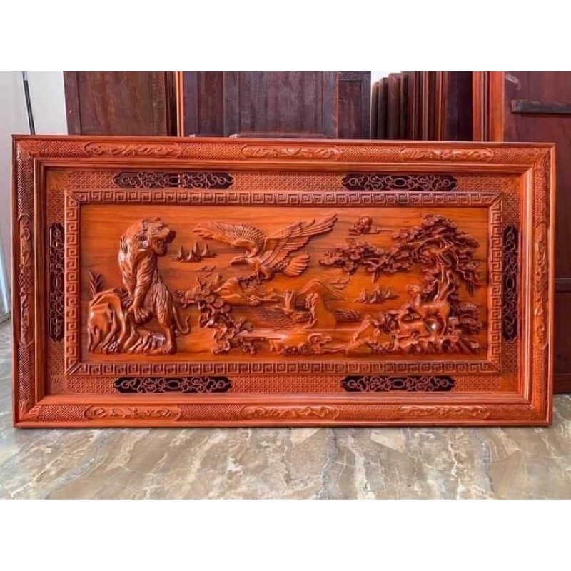 Tranh gỗ hương anh hùng tương ngộ rộng 127 cm . Tranh treo tường trang trí phong thuỷ gia đình, công ty , cửa hàng