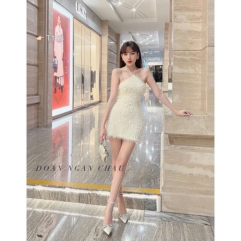 Đầm yếm nữ dáng ngắn ôm body chất nhung mềm phối lông vũ xinh hot