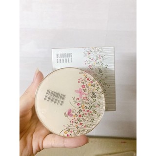 Phấn Nước 𝗕𝗹𝗼𝗼𝗺𝗶𝗻𝗴 𝗚𝗮𝗿𝗱𝗲𝗻 𝗠𝗼𝗶𝘀𝘁 𝗖𝗼𝘃𝗲𝗿 𝗖𝘂𝘀𝗵𝗶𝗼𝗻 Hàn Quốc ( xịn)
