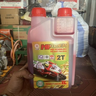 Nhớt 2 thì chai 1 lít pha xăng dùng cho máy cắt cỏ máy cưa…