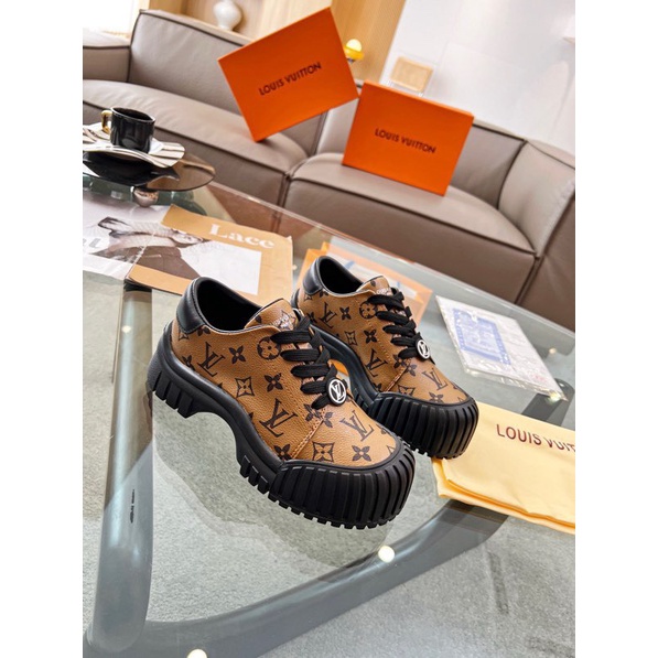 Giày nữ Louis Vuitton size từ 35-41
