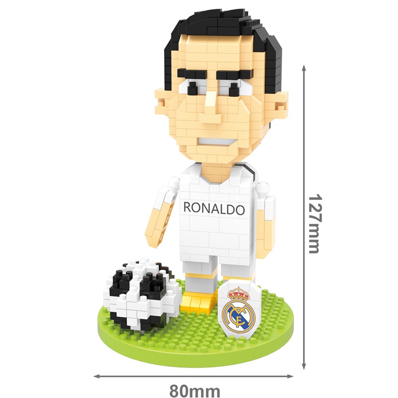 Đồ chơi lắp ráp mô hình cầu thủ bóng đá, rèn luyện tính kiên trì và khả năng sáng tạo cho các bé.