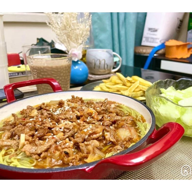 Chảo gang size 20cm màu đỏ tím