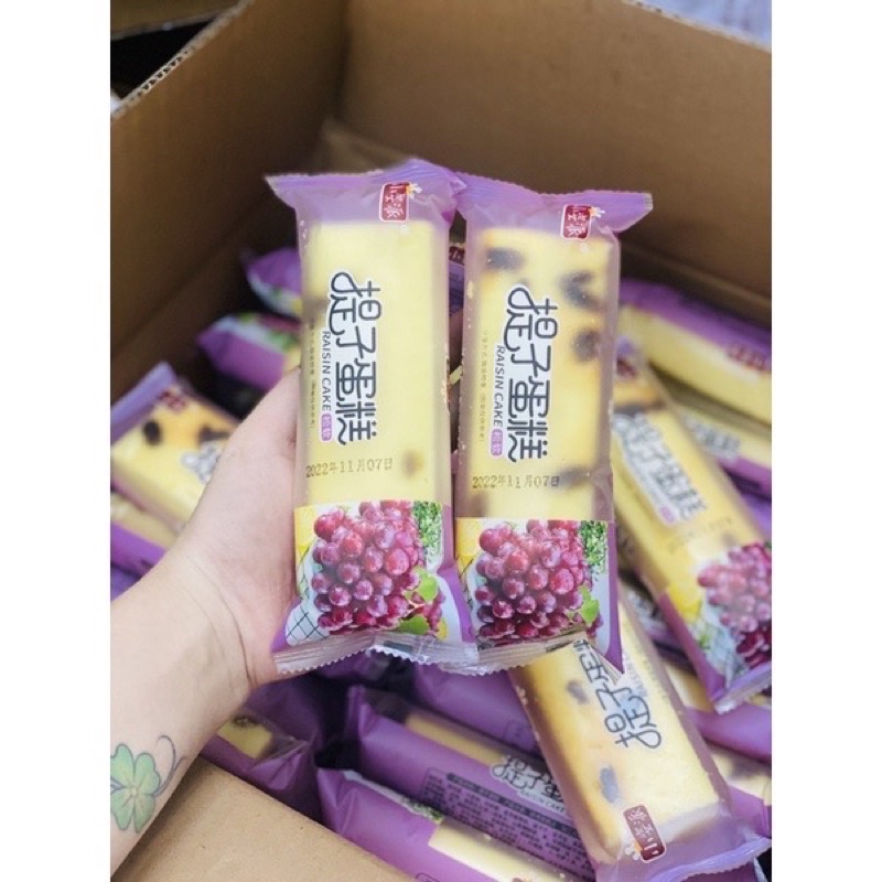 Bông lan Ngũ Cốc Đài Loan nho khô, dừa, đậu đỏ.