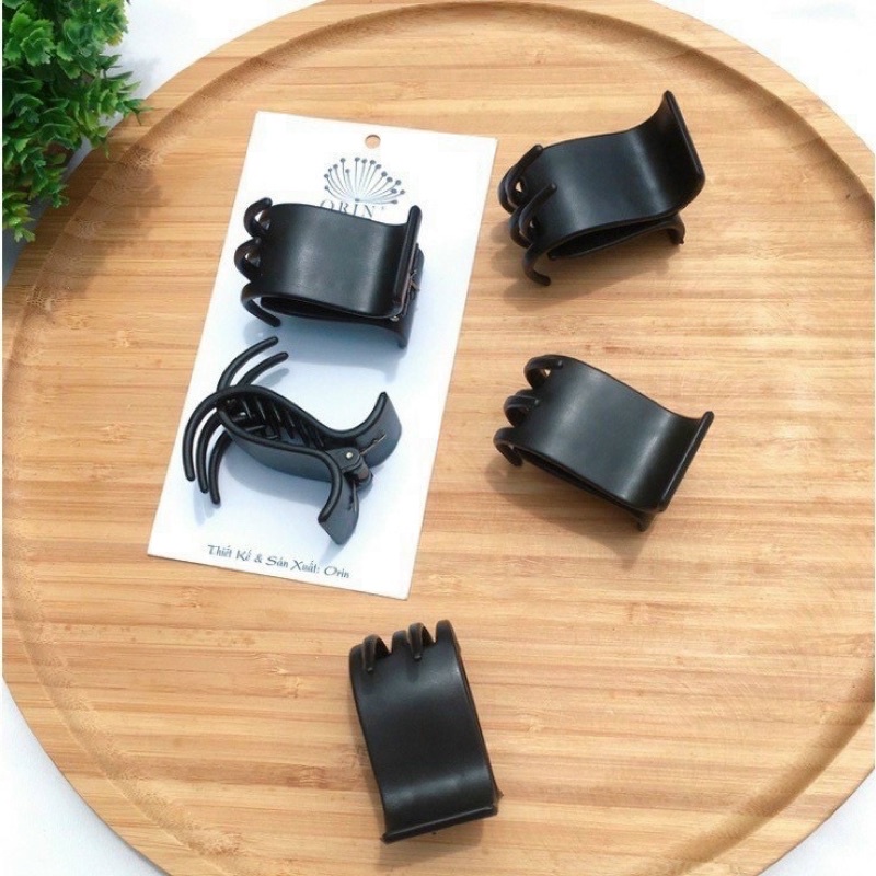 Cặp ngoàm đen 3 răng cho bạn gái