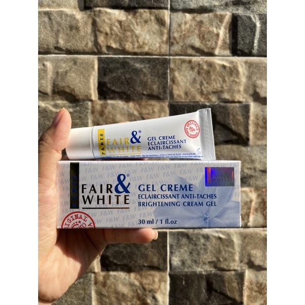 Kem dưỡng da giảm nám FAIR & WHITE BRIGHTENING TREATMENT GEL CREME 30ML