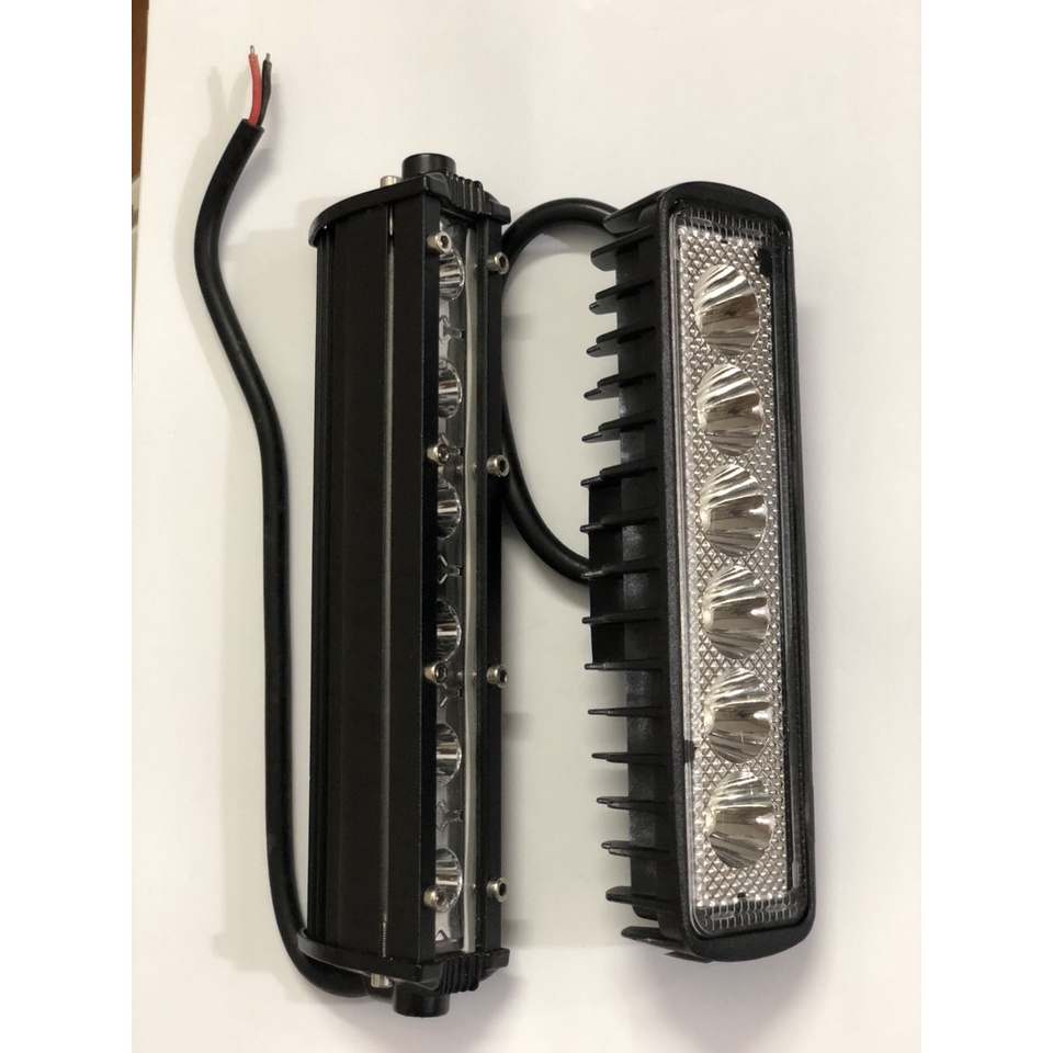 Đèn trợ sáng Led 6 Bóng Dài tặng công tắc