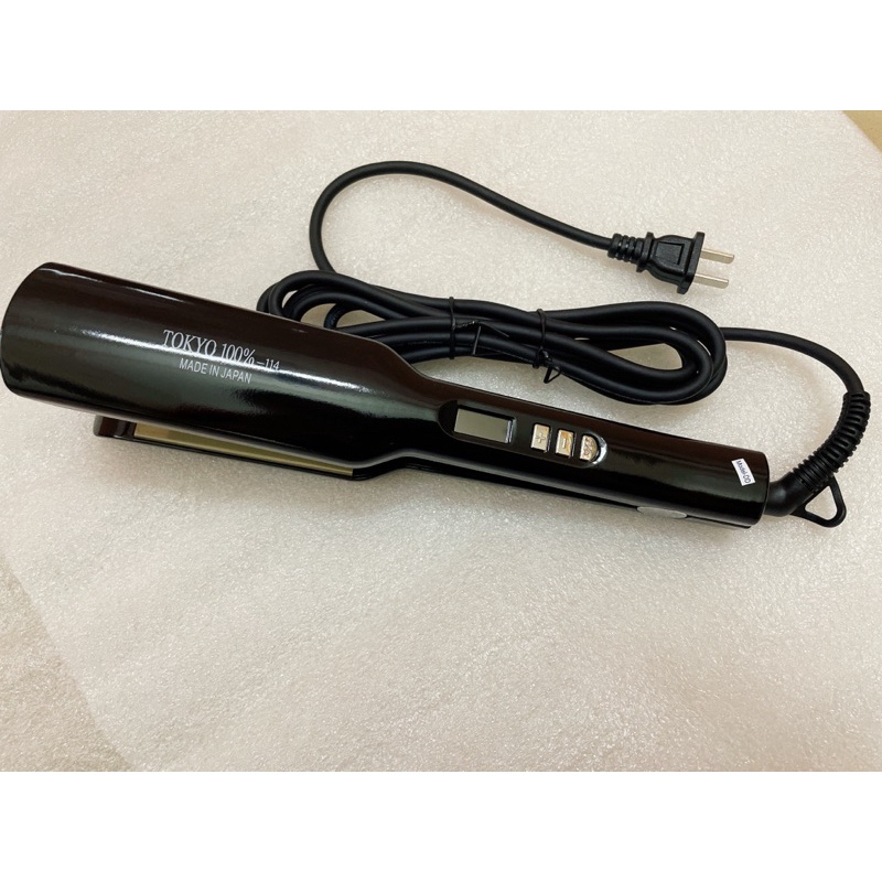 MÁY DUỖI TOKYO 114 HIỂN THỊ MÀN HÌNH VÀ ION GIÚP TÓC BÓNG MƯỢT