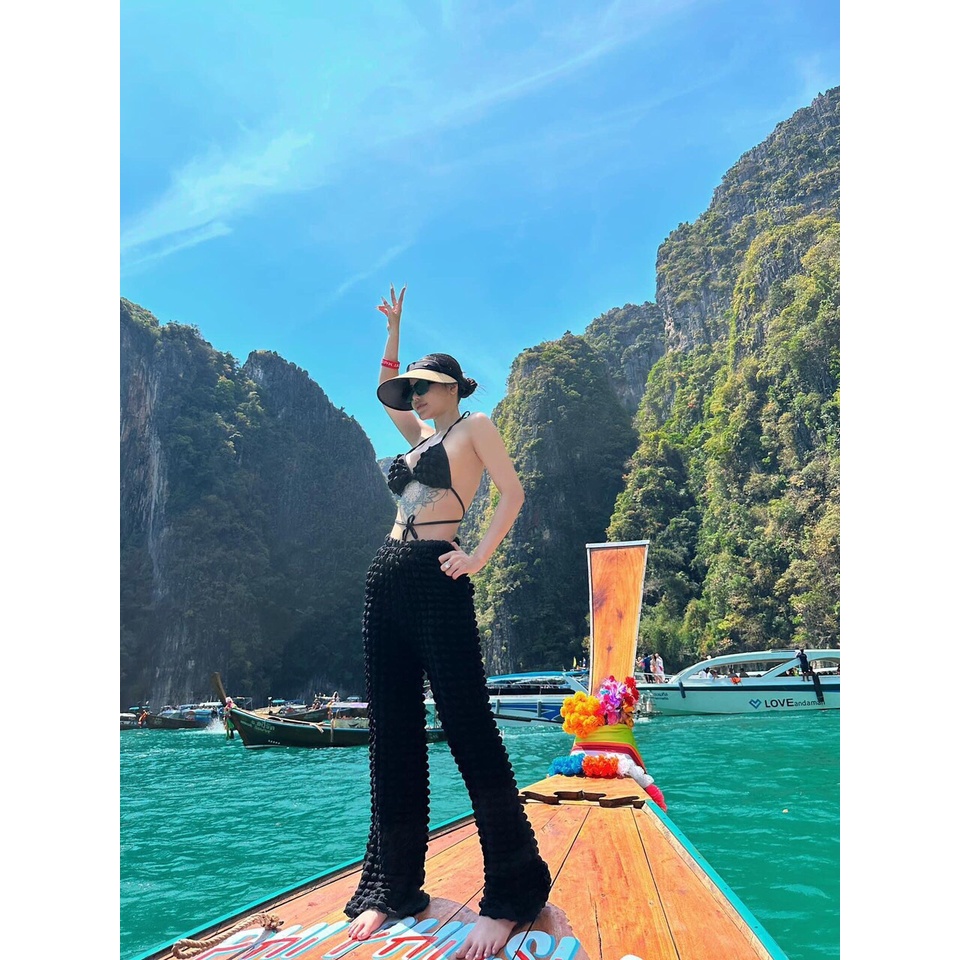 Bikini chất xốp quần dài hót đình đám