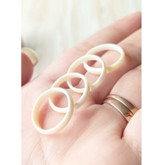 Nhẫn ngờ vôi thật