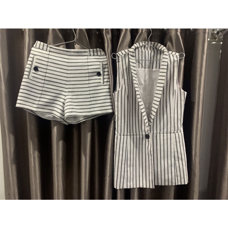 Set vet size m gồm 1 quần và 1 khoác blazer ngắn tay