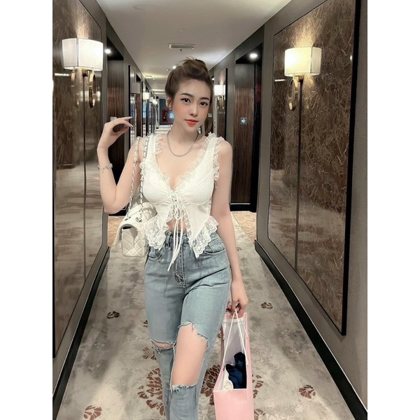 ÁO XỐP CỔ V VIỀN REN DÂY BẢN ĐAN NGỰC CÓ MÚT NGỰC DÀY DẶN