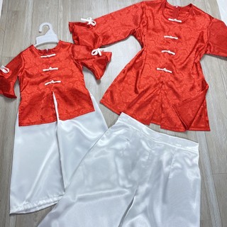 Bộ bà ba mẹ và bé gấm đỏ nút tàu Angel Baby Thời Trang Thiết Kế