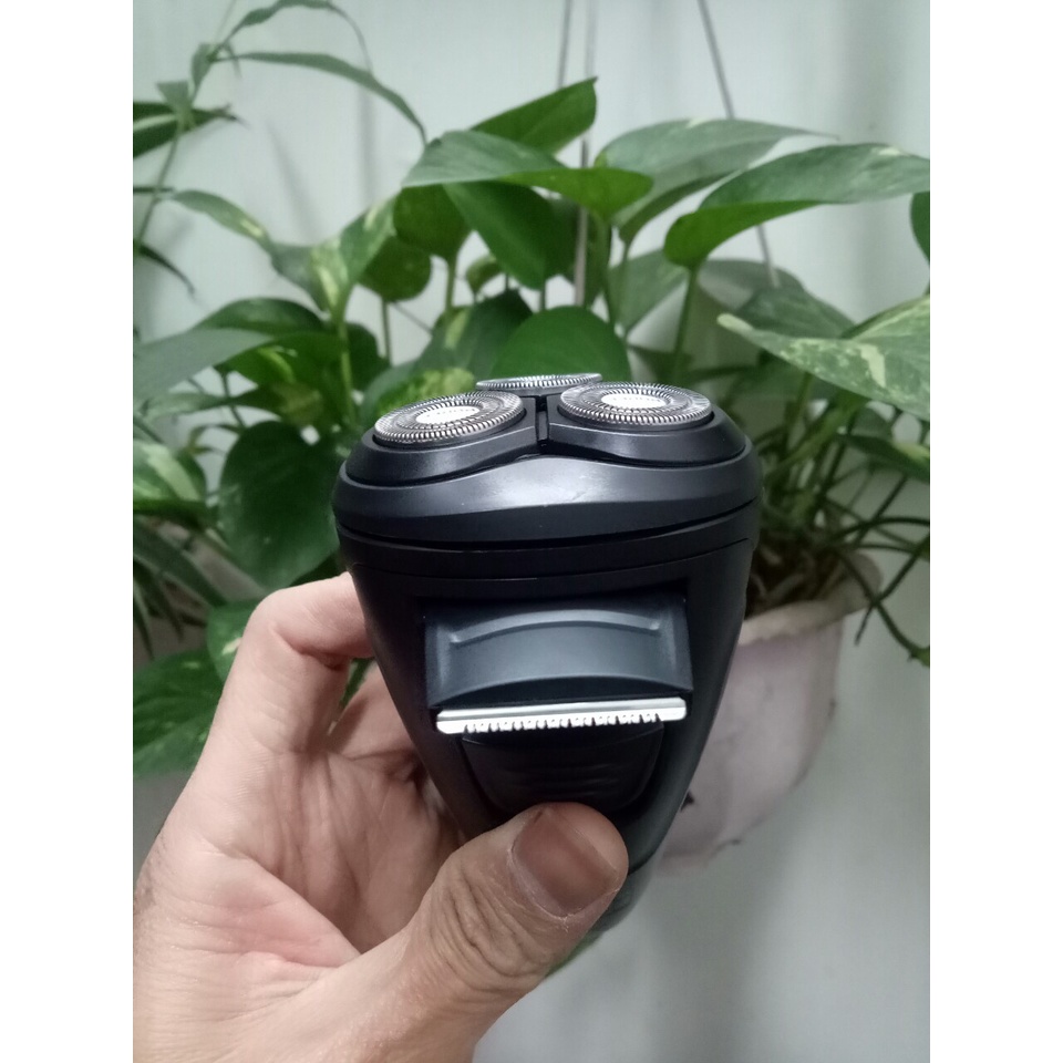 Máy Cạo Râu Poree Ps197 Chính Hãng