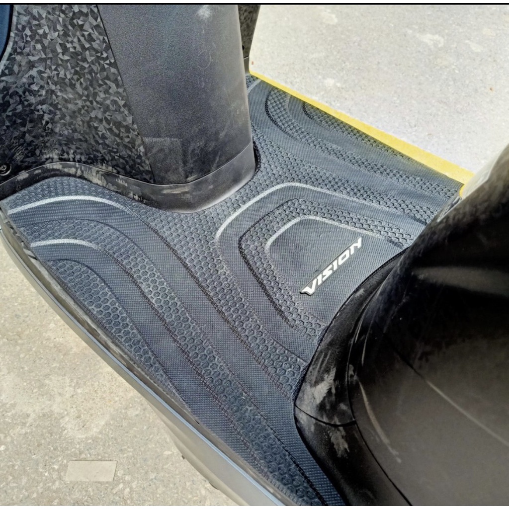 Thảm lót chân xe máy Vision 2014-2020 loại sọc đẹp, không hóa chất độc hại