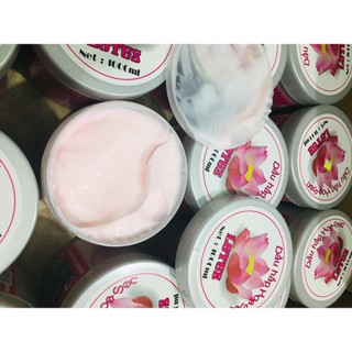 Hấp dầu hoa sen hủ lớn 1000ml