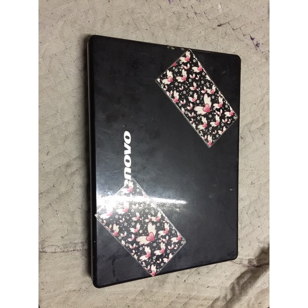 Xác laptop Lenovo cũ cho anh em đền cơ quan