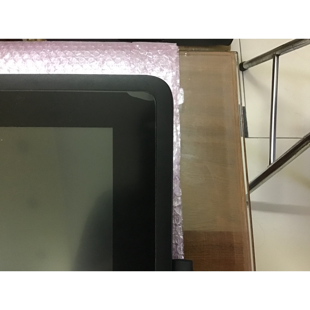 Bảng vẽ wacom cintiq 22 dtk-2260