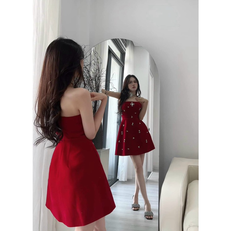 ĐẦM NHUNG CỨNG KHÔNG DÂY CÚP NGỰC ÔM EO DÁNG NGẮN SIÊU NỔI BẬT XINH ĐẸP NỮ TÍNH ĐI CHƠI DỰ TIỆC HÀNG THIẾT KẾ CAO CẤP
