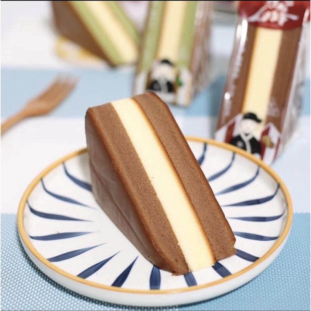 Bánh Bông Lan Tam Giác 3 Vị Matcha, Socola, Dâu 100g Ăn Vặt Tiểu Muội