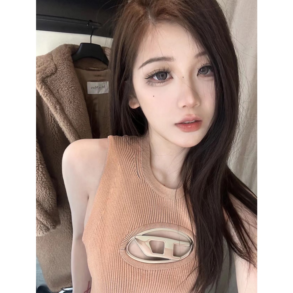 Cocory vn Áo Croptop Trễ Vai Dáng Ôm In Chữ Phong Cách Đường Phố Gợi Cảm Thời Trang Cho Nữ | BigBuy360 - bigbuy360.vn