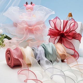 Hình ảnh Cuộn Ruy băng vải voan mềm viền sóng làm nơ gói hoa, nơ hộp quà tặng