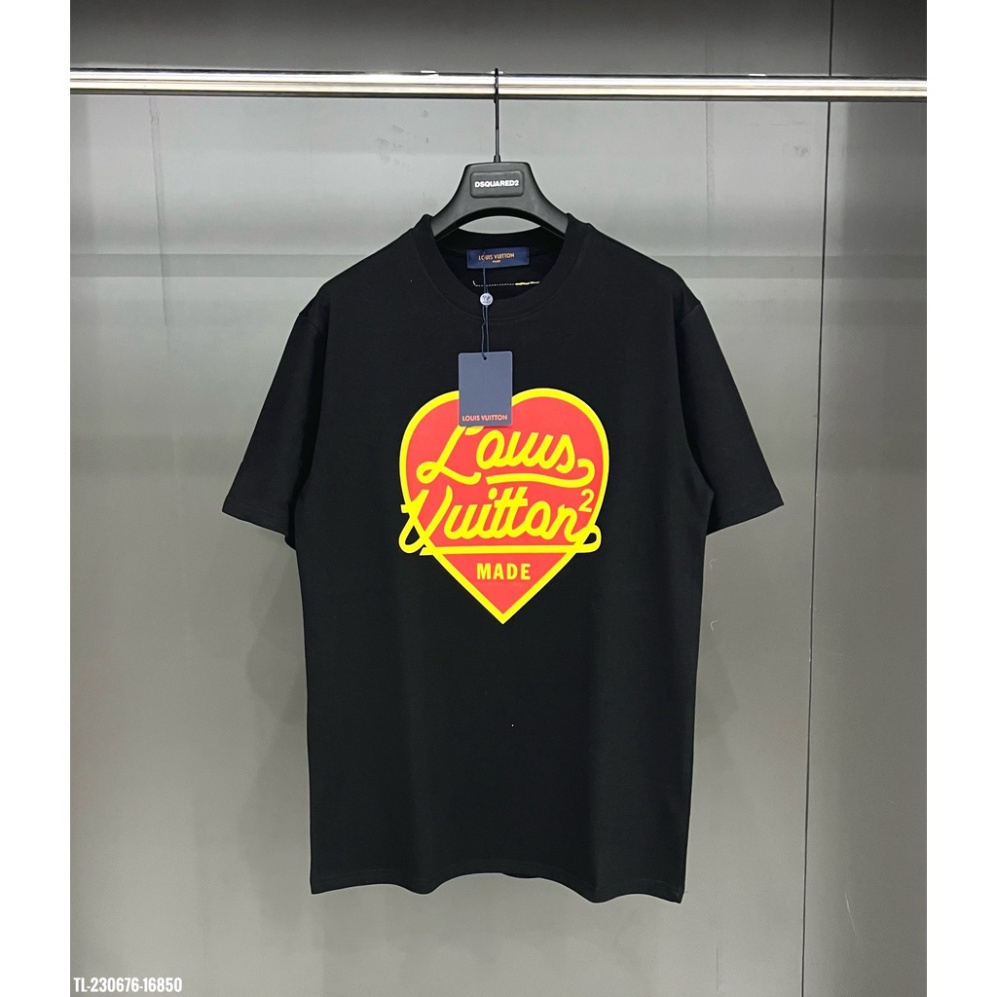 Áo Thun Nam Nữ Louis Vuitton. Áo phông nam nữ Unisex. Áo Thun In Hình Trái Tim Siêu Hot