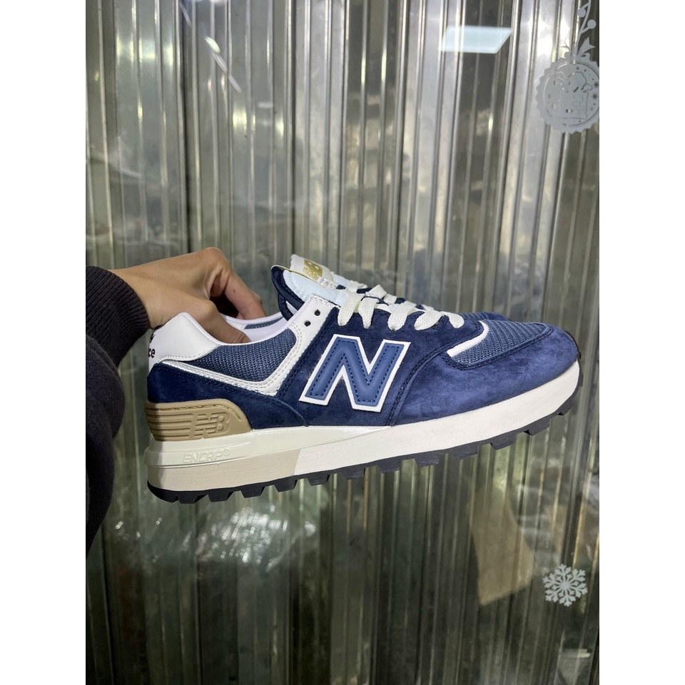 Giày New Balance NB đế cao da lộn phối màu xanh than gót nâu cao cấp