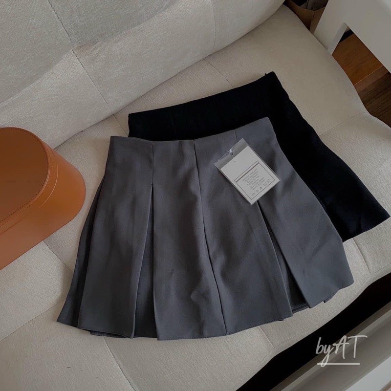 Chân Váy Xếp Li To Đen Chì