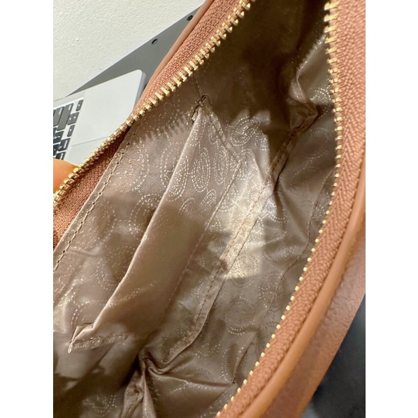 Túi nữ - túi kẹp nách thời trang nữ Quai Chữ Khắc Logo