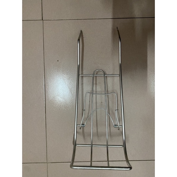 Lượn giữa inox cúp kiểng  đời mới