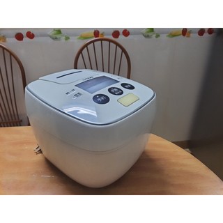 Nồi cơm điện cao tần IH áp suất 2 bi Tiger 1L nhật bãi