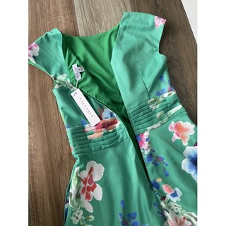 Đầm Kayunger  hoa tươi tắn 🍀🍀🍀