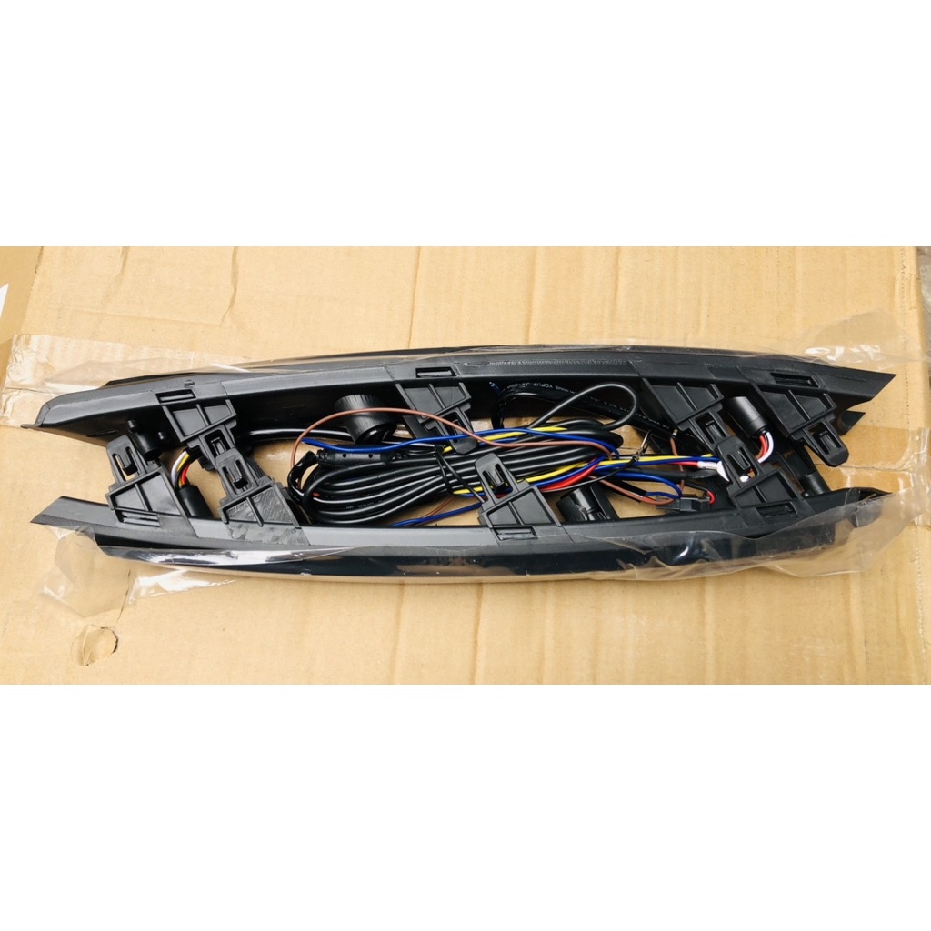 Ốp đèn gầm led CX5