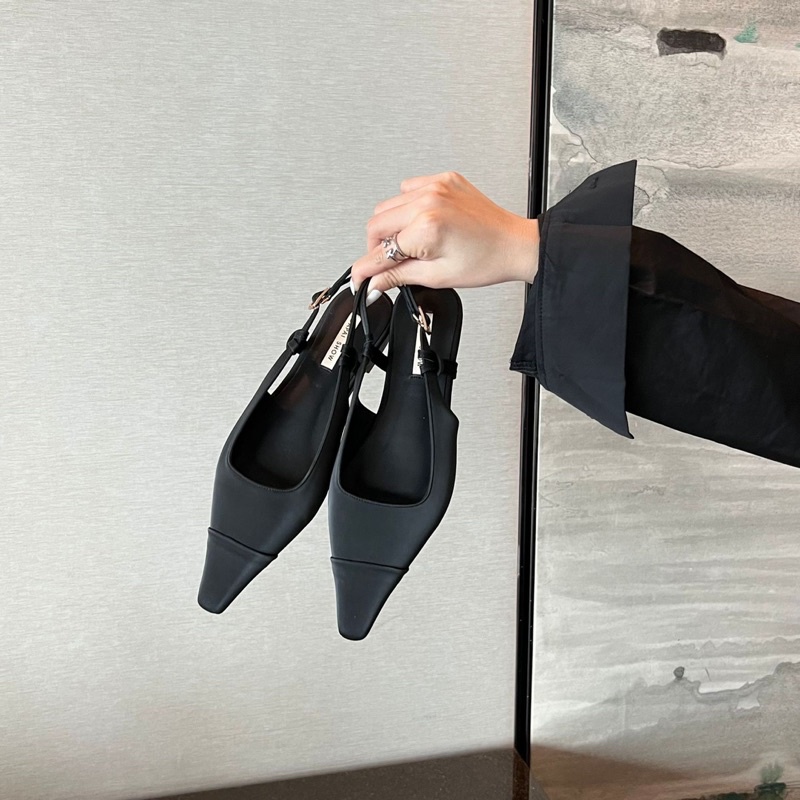 Sandal nữ mũi nhọn có dây sau phong cách Pháp mẫu mới năm 2023