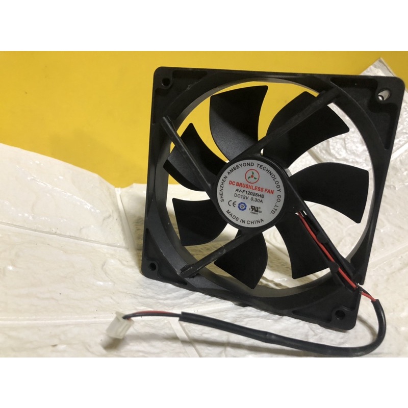 Fan 12cm 12V 0.30A jack 2pin đã test kĩ